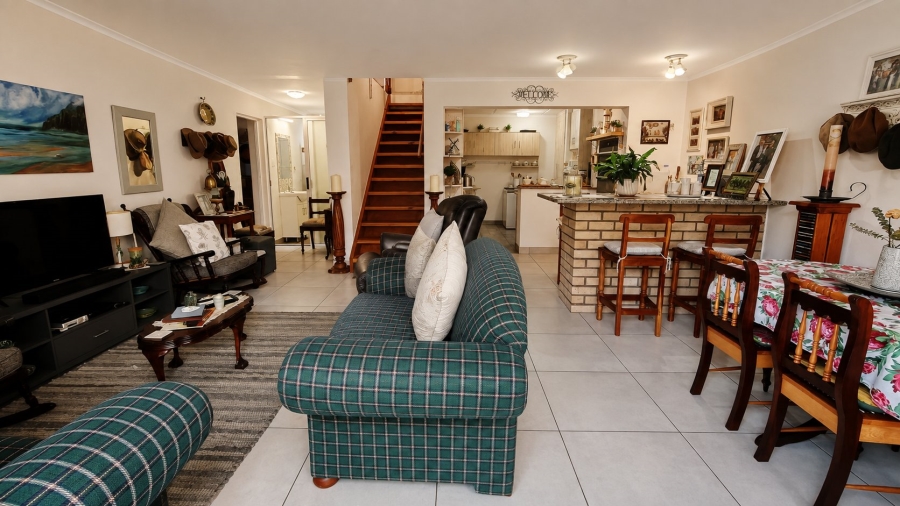 3 Bedroom Property for Sale in Twee Kuilen Western Cape